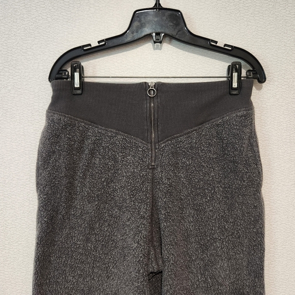 Aerie Gray Cozy Fleece Jogger Zipper Front Medium - Picture 5 of 9